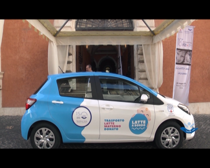 Un auto speciale per i piccoli pazienti dell ospedale Bambino Gesù